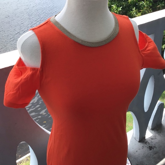 Michael Kors Cold Shoulder Short Sleeve Blouse Sunset Orange and Gold Collar - Picture 2 of 8